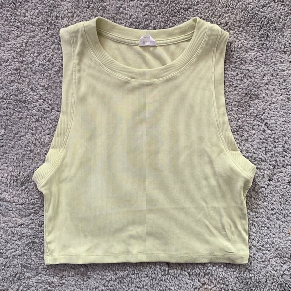 Wilfred Free New Go-To Cropped Tank - Picture 2 of 4